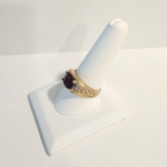 Vintage 10K Yellow Gold Emerald Cut Rhodolite Garnet Diamond Ladies Ring 10.25 - Picture 3 of 9